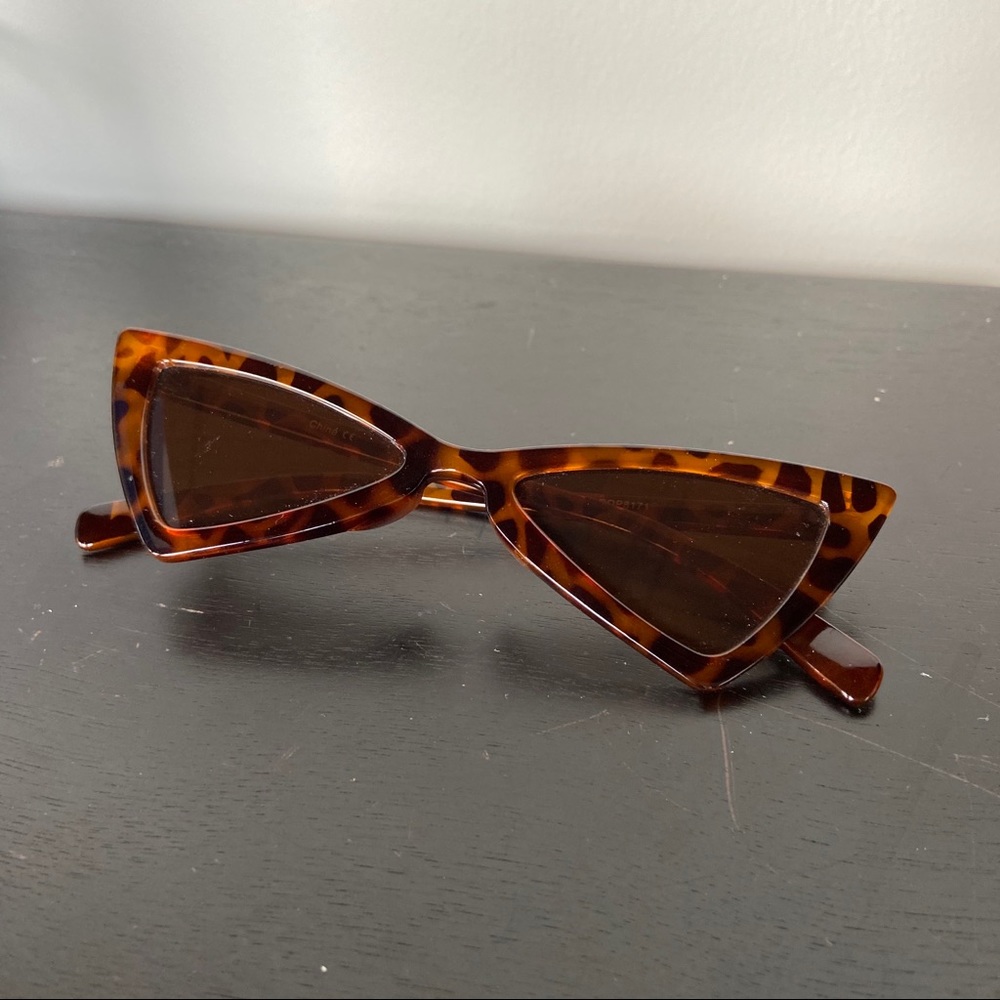 Triangular Sunglasses - image 3